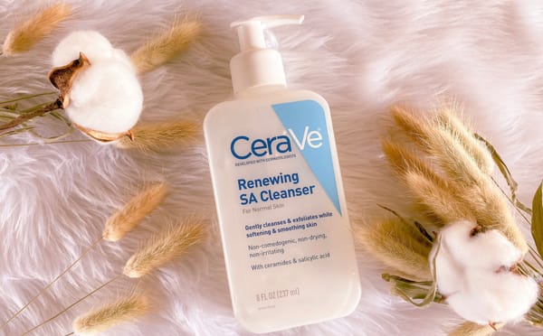 水楊酸在頭皮護理的應用：為何CeraVe潔膚露 (CeraVe SA Cleanser) 受到社群推崇？